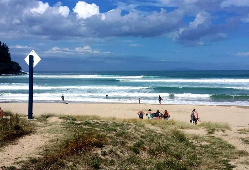 צימר Whangamata Beach House