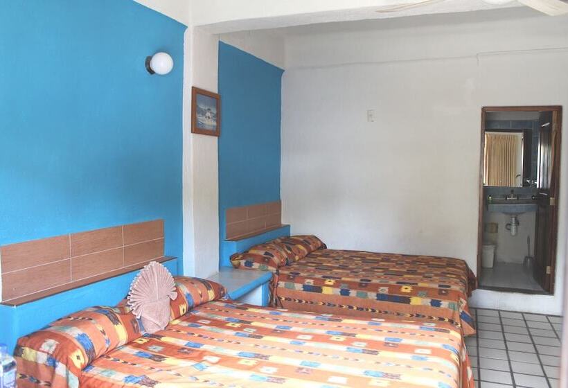 هتل Arrecife Huatulco Plus