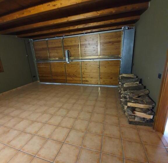 هتل Boutique Puig Franco  Adults Only