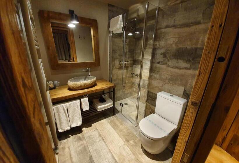 هتل Boutique Puig Franco  Adults Only