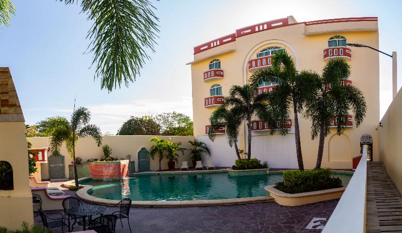 هتل Casa Danna Huatulco