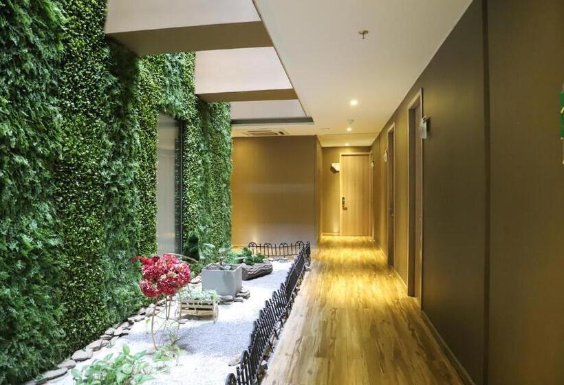 هتل Catedral Plaza