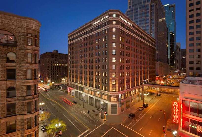 هتل Embassy Suites By Hilton Minneapolis Downtown