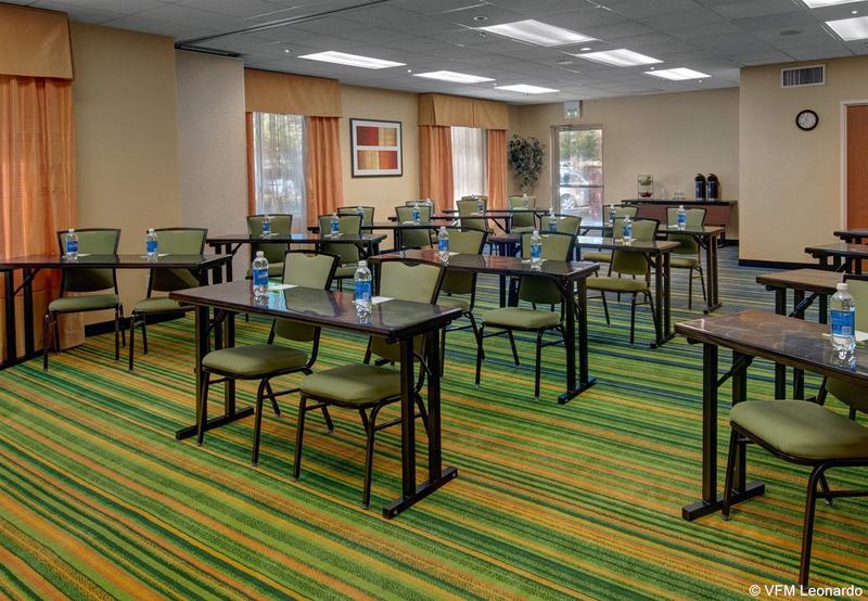 هتل Home2 Suites By Hilton Denver International Airport
