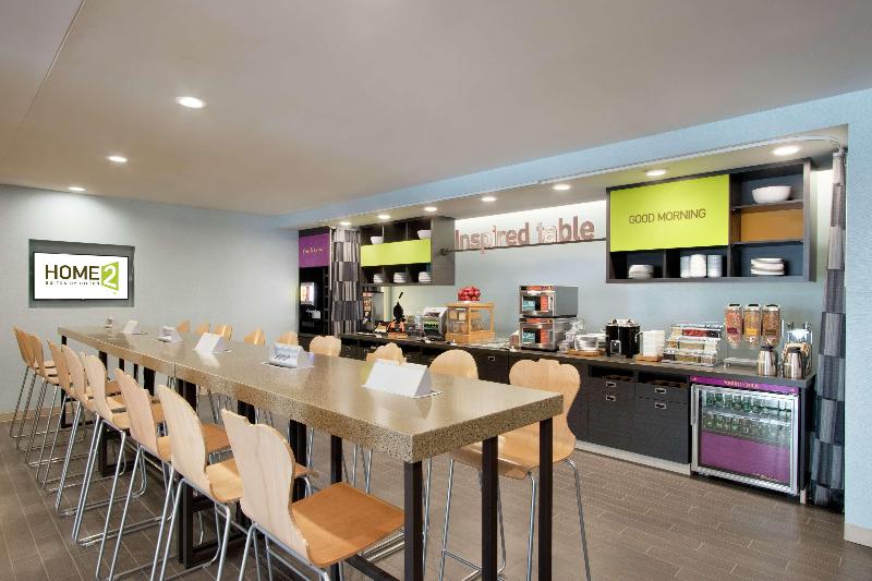 فندق Home2 Suites By Hilton Fort St. John