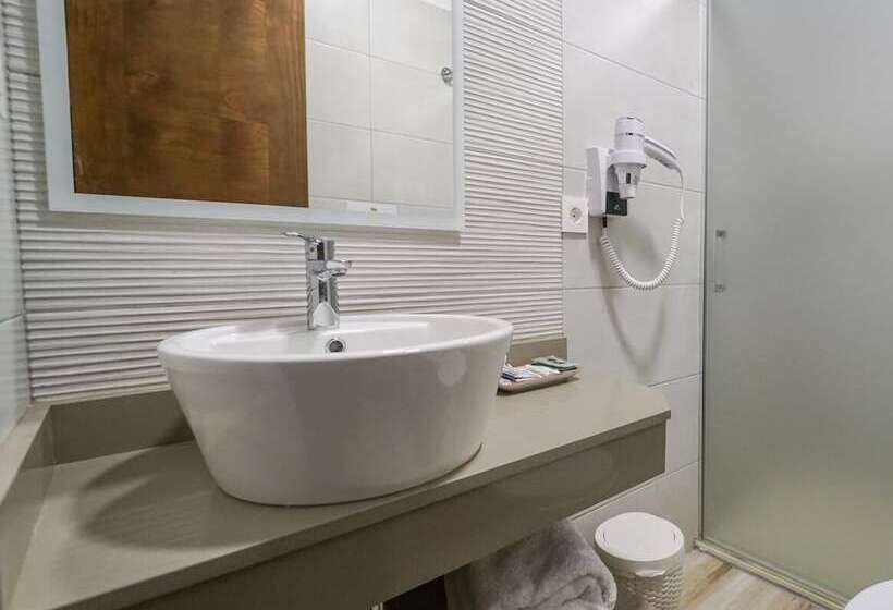 فندق Hostal Y Apartamento Rural Los Naranjos