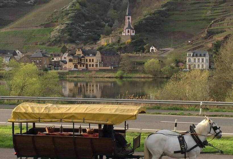 ホテル Restaurant Peifer