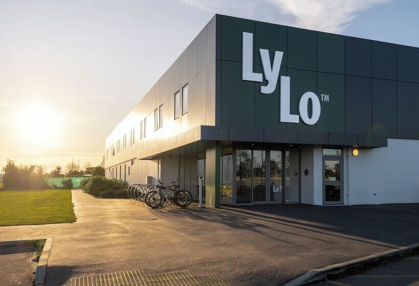 هاستل Lylo Christchurch