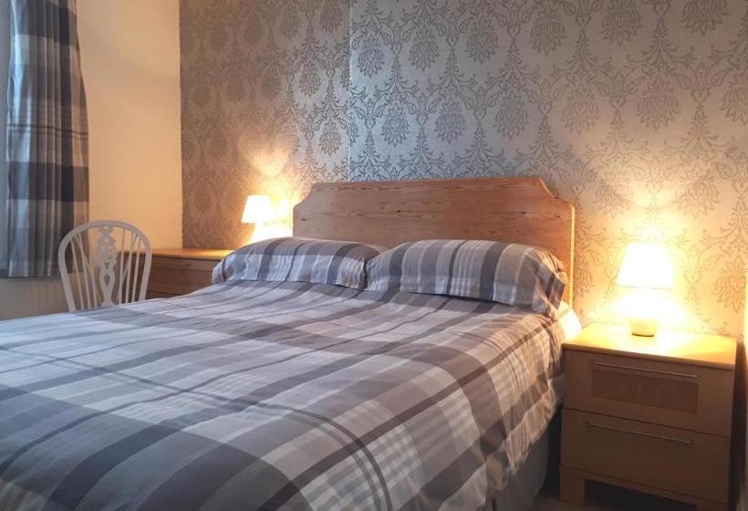 צימר Abberley Guest House