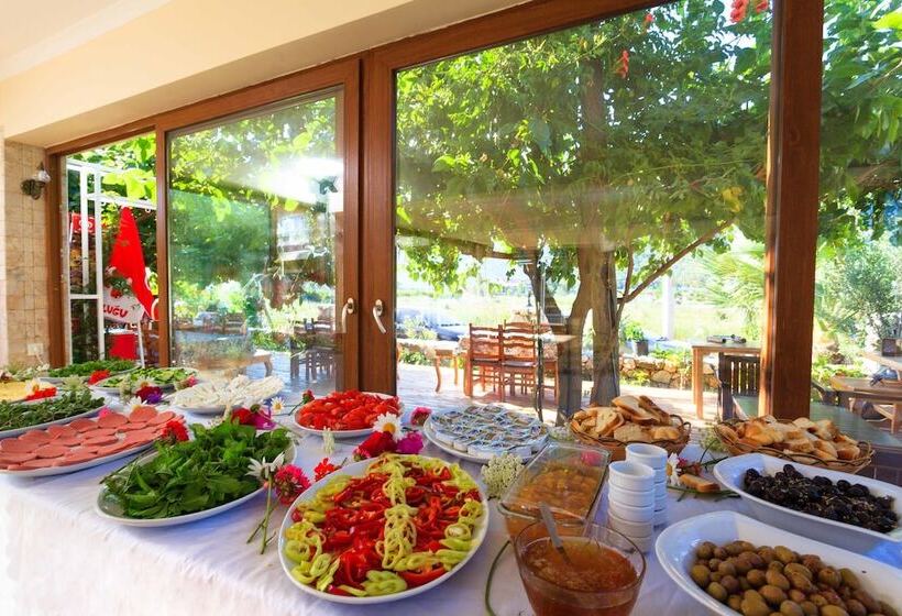 هتل Adrasan Deniz