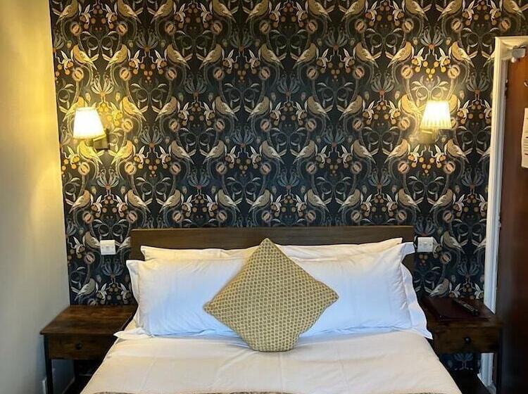 فندق The Ardingly Inn