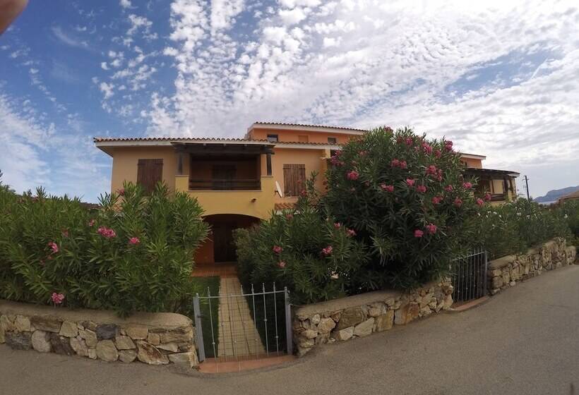 فندق Residence Spiaggia Bianca