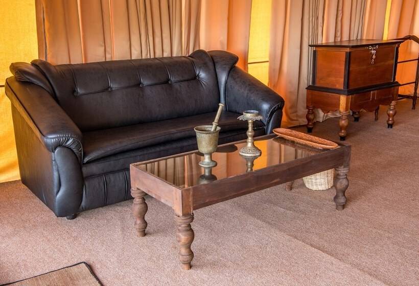 Отель Ruhunu Safari Camping