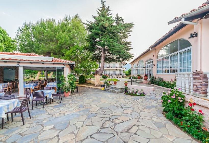 ホテル Sintrivanis Beach Resort