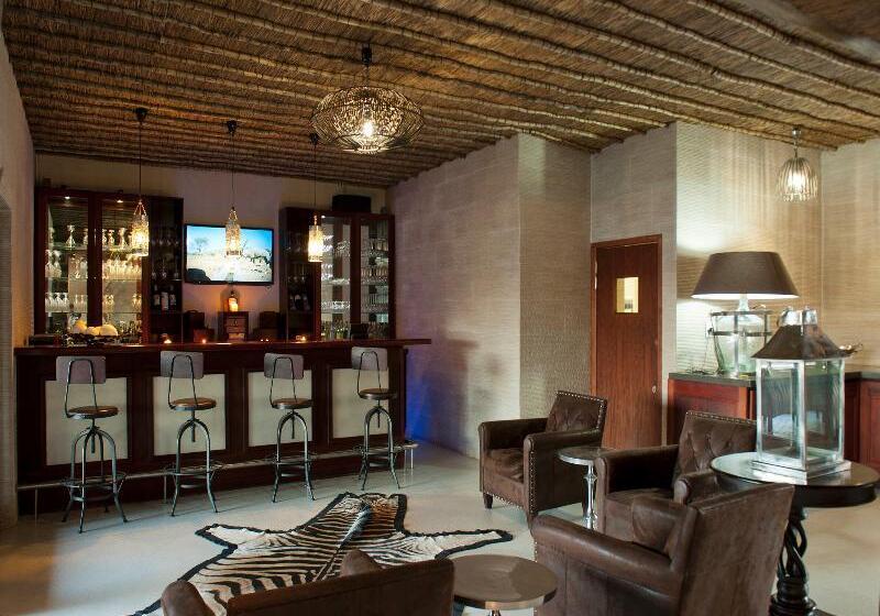 בית מלון כפרי Tutwa Desert Lodge