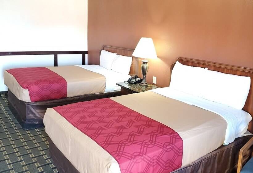 Мотель Route 66 Inn