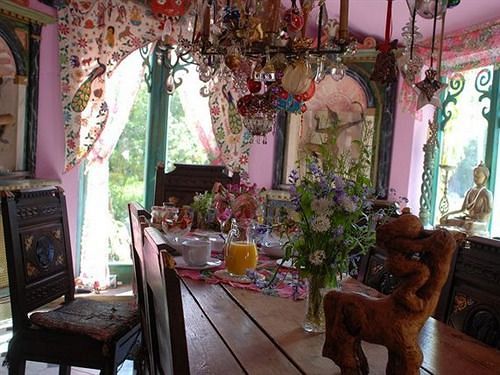 بنسيون Priory House & Oriental Brew House