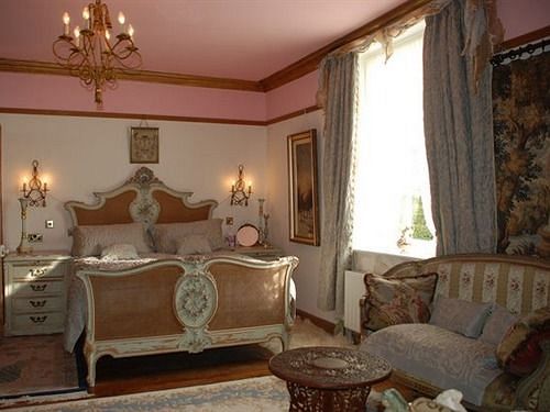 بنسيون Priory House & Oriental Brew House