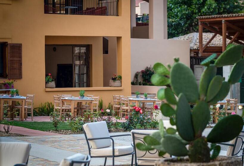 استراحتگاه Grecotel Luxme Costa Botanica