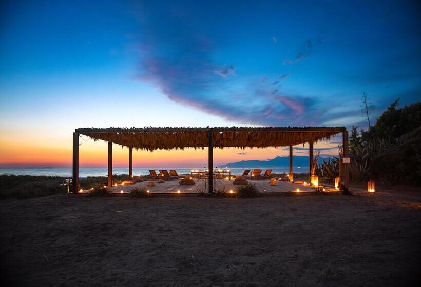 استراحتگاه Grecotel Luxme Costa Botanica
