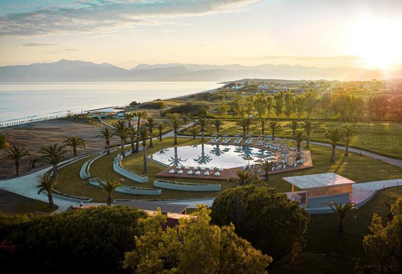 استراحتگاه Grecotel Luxme Costa Botanica