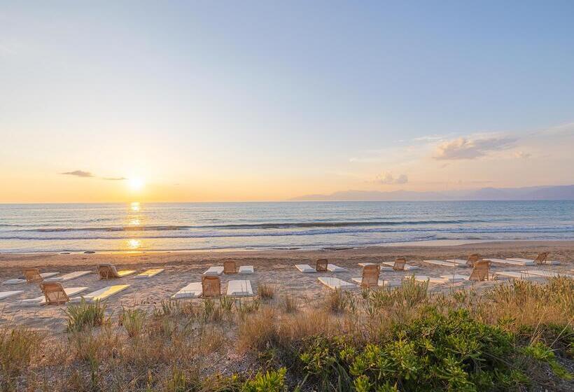 استراحتگاه Grecotel Luxme Costa Botanica