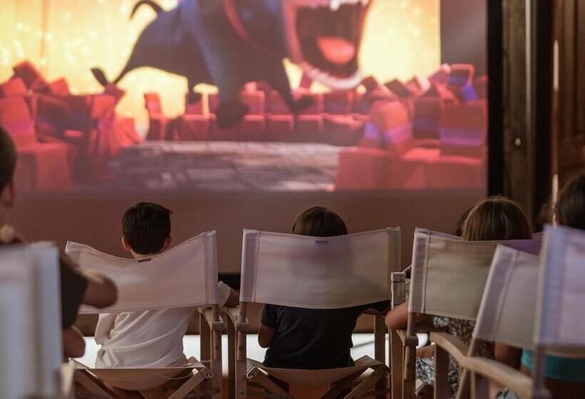 استراحتگاه Grecotel Luxme Costa Botanica