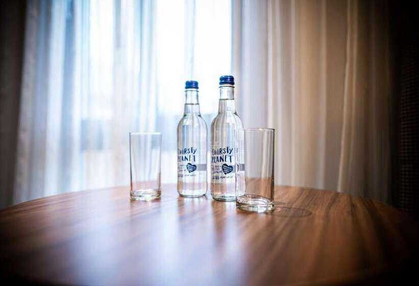 استراحتگاه The Warwickshire Hotel And Country Club