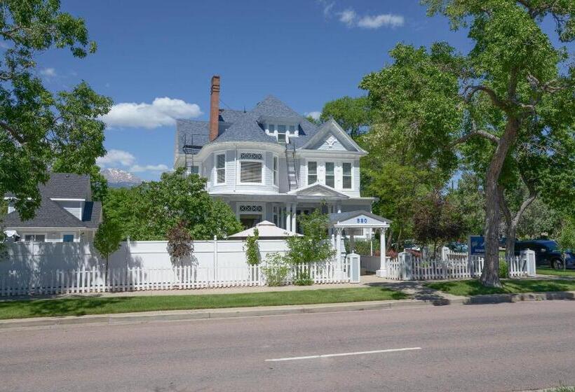 The St. Mary S Inn, Bed And Breakfast