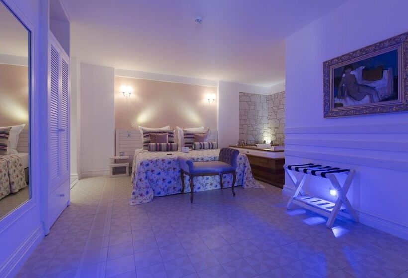 تختخواب و صبحانه Cella Boutique Hotel & Spa