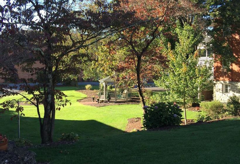 Bed and Breakfast The Collins House Inn