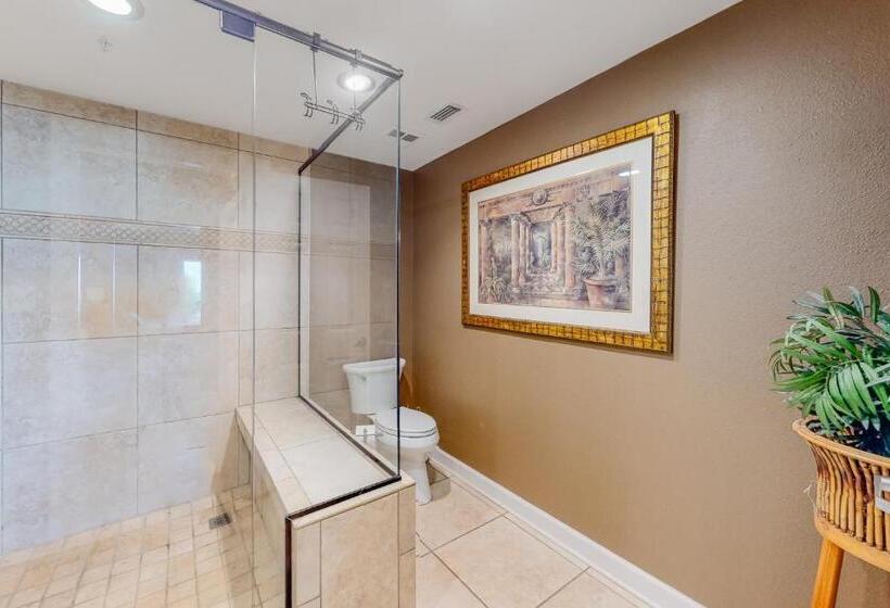 هتل Admirals Quarters 308