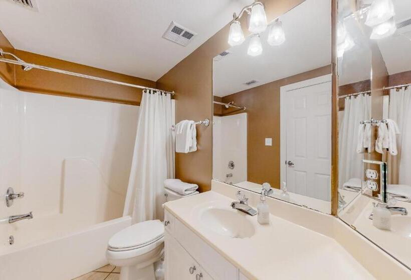 هتل Admirals Quarters 308