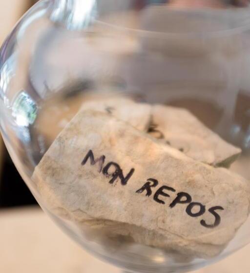 هتل Mon Repos