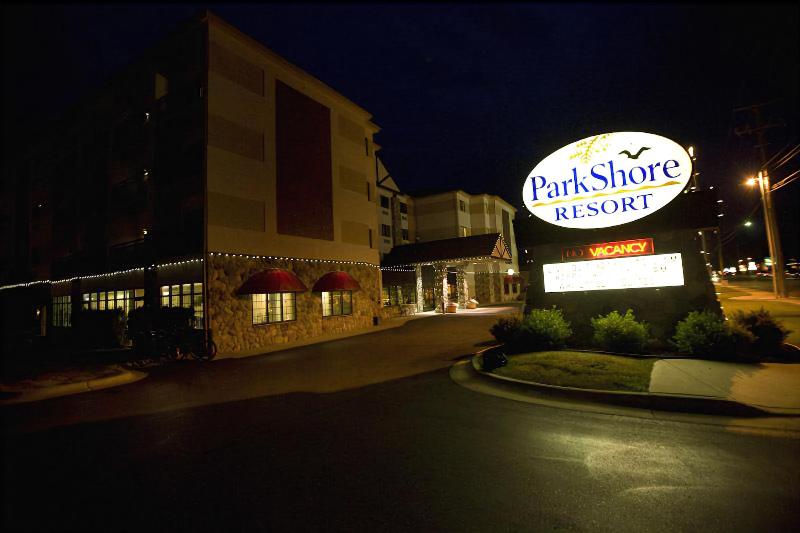 هتل Parkshore Resort