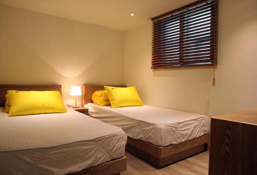 Pensão 24 Guesthouse Seoul Station Premier