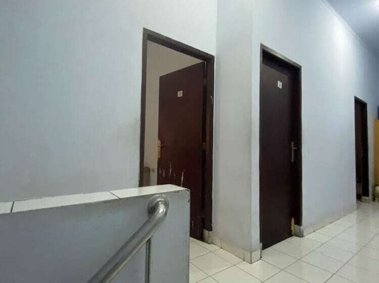 هتل Bulusaraung Homestay Makassar