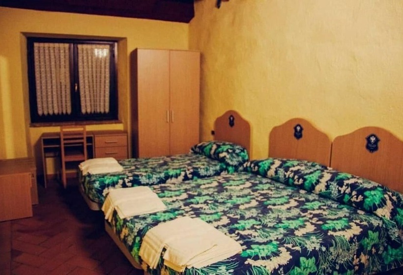 בית מלון כפרי Borgo Dé Varano