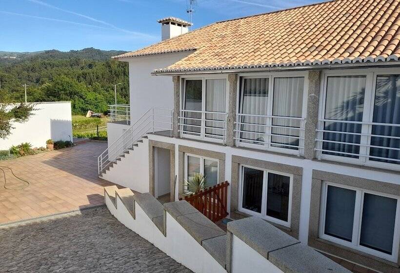 فندق Coliving The Valley Portugal With Coworking Space Open 24 7