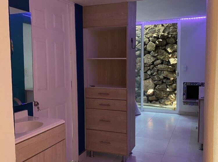 בית מלון כפרי Magnolias Jardin & Boutique Suites