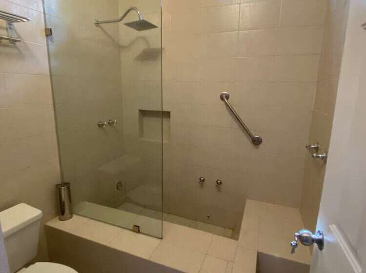 בית מלון כפרי Magnolias Jardin & Boutique Suites