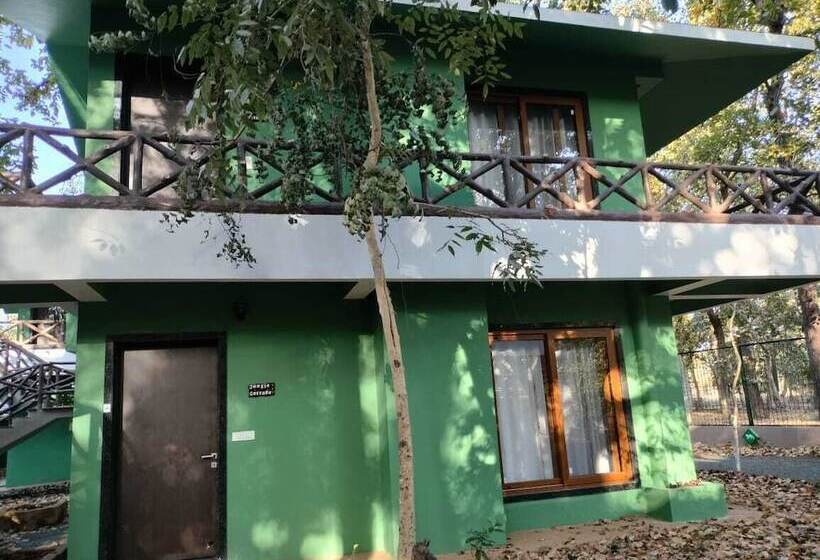 فندق Nirmal Chhaya Nature Resort