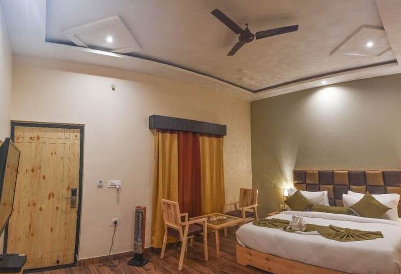 فندق The Tattwaa Corbett Spa & Resort