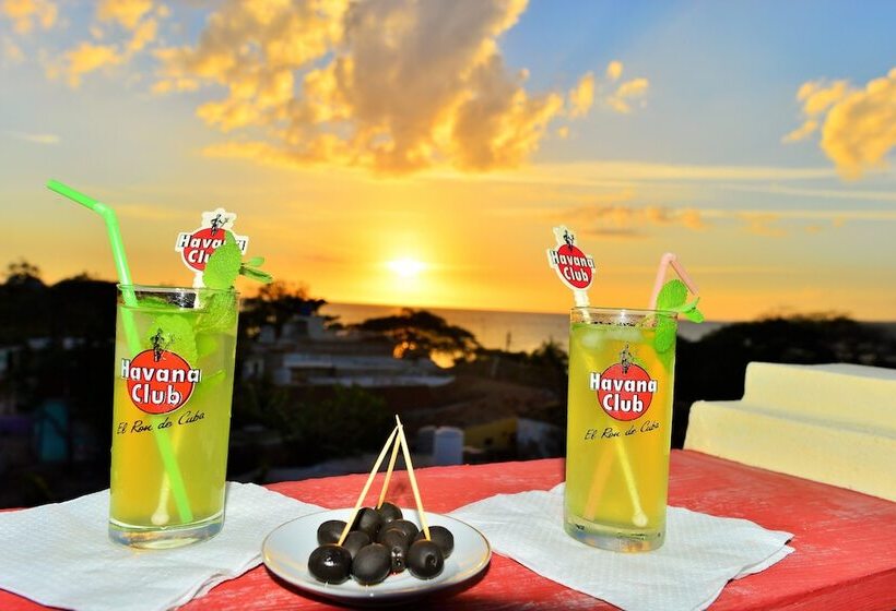 تختخواب و صبحانه Hostal Cuba