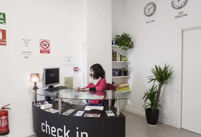 Downtown River Hostel