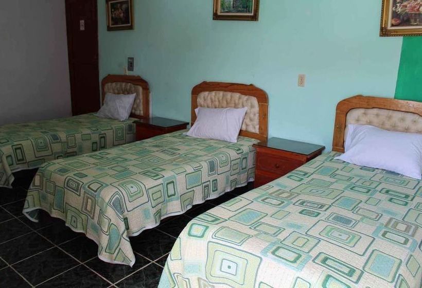 Отель Bahia San Carlos