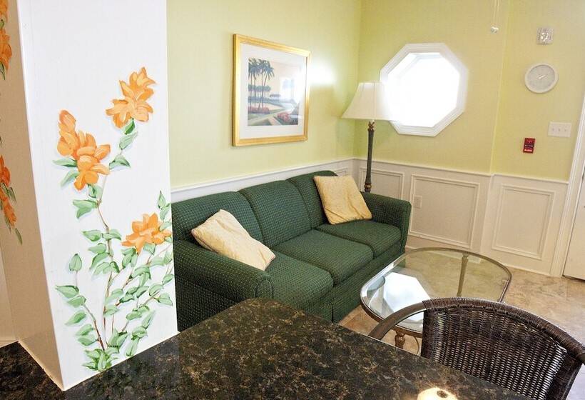 هتل Desoto Beach Gardens