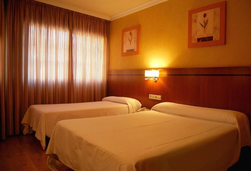 هتل Hhb Pontevedra Confort