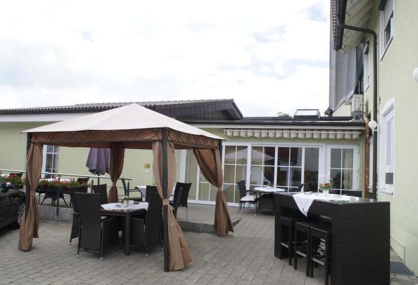 Отель Sonnenhalde Landgasthof Bieg