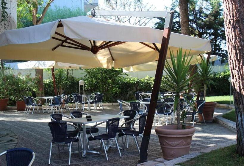 בית מלון כפרי Vittoria Parc